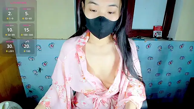   Saphia   online show from April 8, 3:34 pm