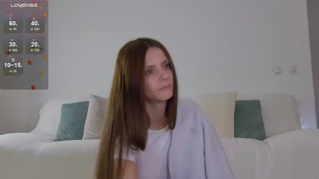 Snapshot of LilyRoselyn chatting on November 23, 10:53 pm LilyRoselyn online show from November 23, 10:53 pm