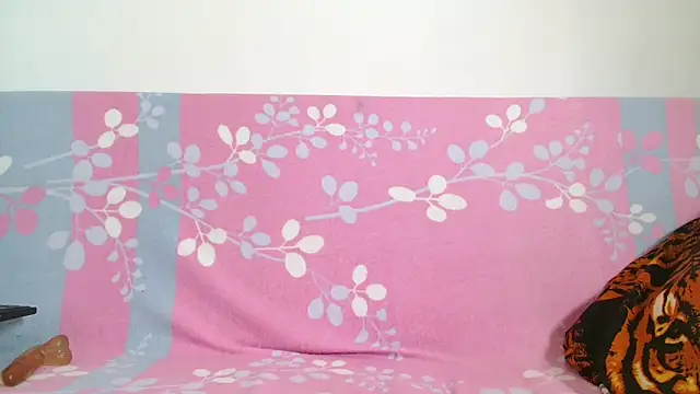 Andra Love online show from December 2, 11:34 pm