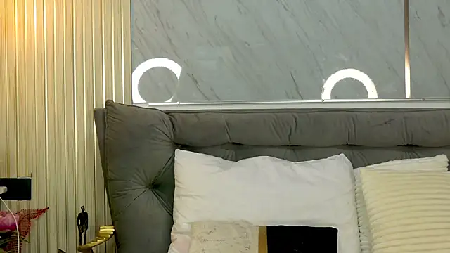 MiaCharm online show from March 30, 8:21 pm