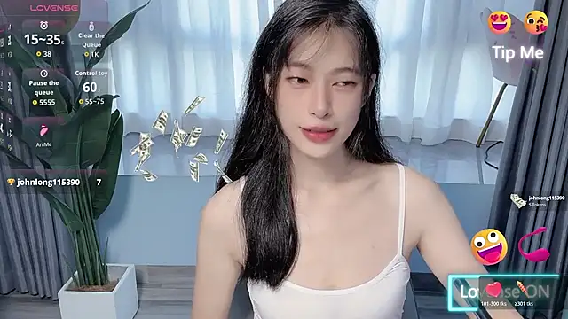 Aurora 99 online show from October 18, 2:03 am