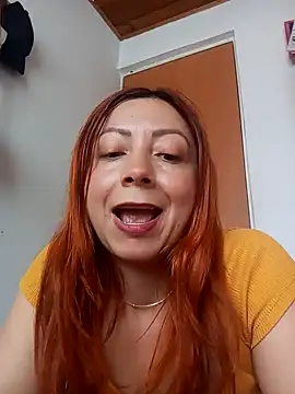 Snapshot of malusexy33 chatting on February 10, 5:19 pm malusexy33 online show from February 10, 5:19 pm