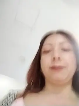 Snapshot of malusexy33 chatting on October 28, 11:18 pm malusexy33 online show from October 28, 11:18 pm