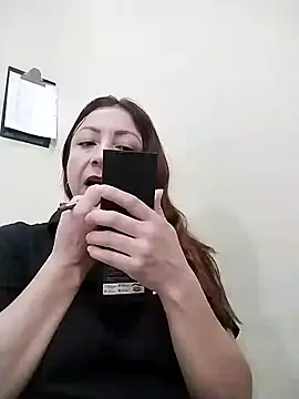 Snapshot of malusexy33 chatting on October 31, 6:31 pm malusexy33 online show from October 31, 6:31 pm