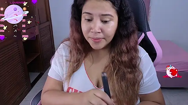 Snapshot of I_am_yours- chatting on July 13, 1:03 pm I am yours- online show from July 13, 1:03 pm