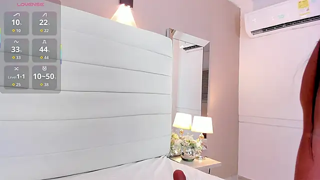 Lilly 2809  online show from February 19, 4:41 am