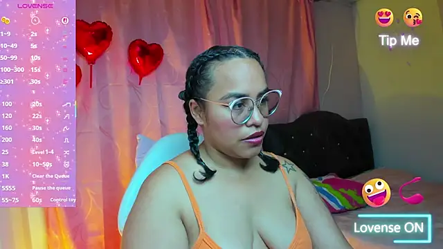 Snapshot of Tita_dirty chatting on April 7, 3:51 am Tita dirty online show from April 7, 3:51 am
