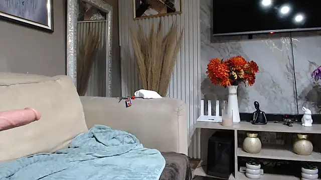 ThickyMinajxx online show from February 28, 2:01 am