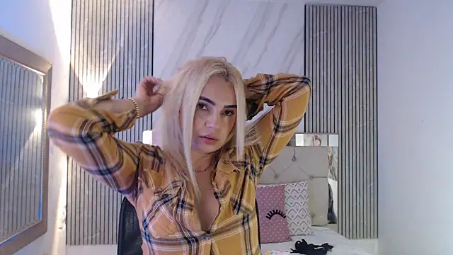 ashley  tylor online show from June 8, 3:56 pm