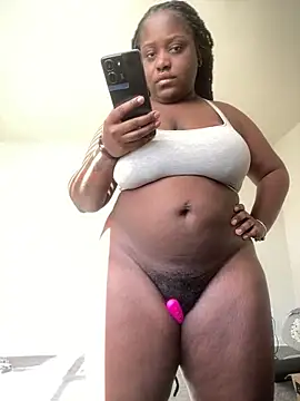 Snapshot of fantasygyal chatting on May 31, 9:49 pm fantasygyal online show from May 31, 9:49 pm