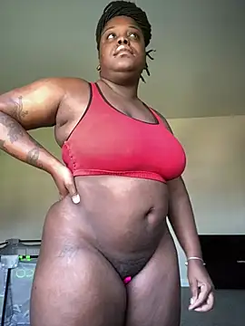 Snapshot of fantasygyal chatting on July 22, 2:20 pm fantasygyal online show from July 22, 2:20 pm