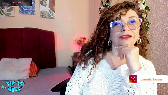 Snapshot of pamela_bell chatting on January 20, 4:45 pm pamela bell online show from January 20, 4:45 pm