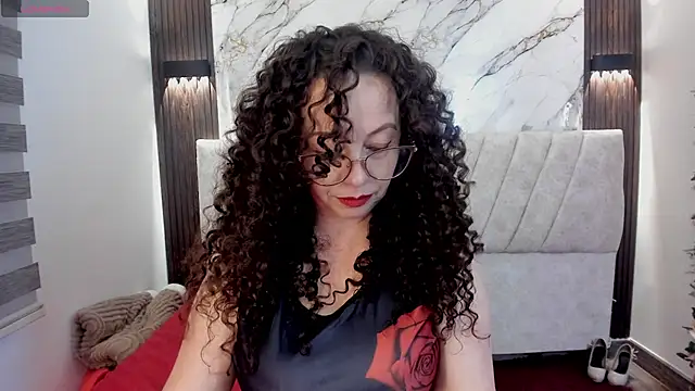 Snapshot of pamela_bell chatting on June 22, 9:23 pm pamela bell online show from June 22, 9:23 pm