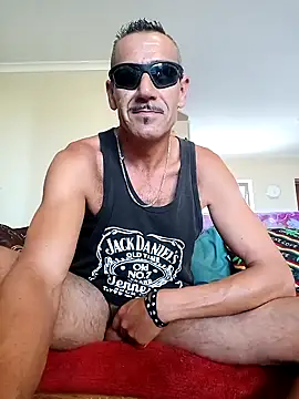 Snapshot of Bbboy42 chatting on February 7, 2:26 pm Bbboy42 online show from February 7, 2:26 pm