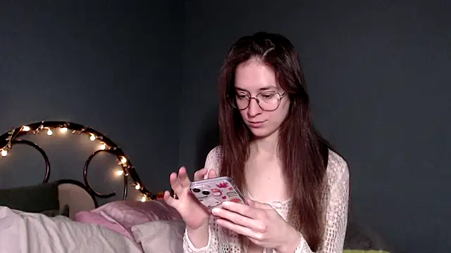 wow  kelly online show from November 6, 12:39 pm