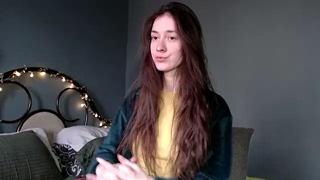 wow  kelly online show from March 13, 2:23 pm