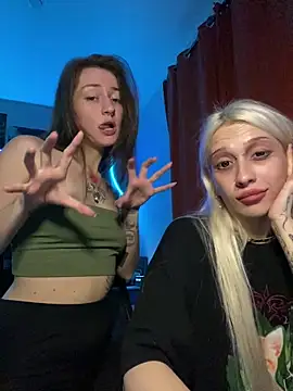 Dooubletroublee online show from September 11, 12:22 am