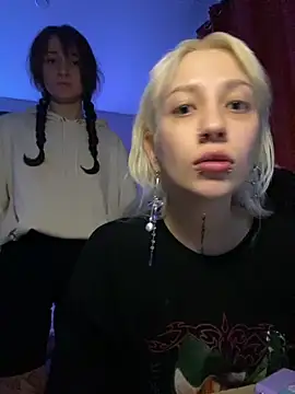 Dooubletroublee online show from November 27, 11:29 pm