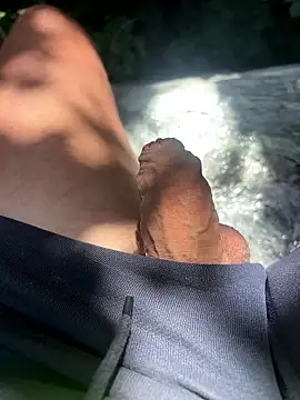 Snapshot of cussy007 chatting on June 29, 12:27 pm cussy007 online show from June 29, 12:27 pm