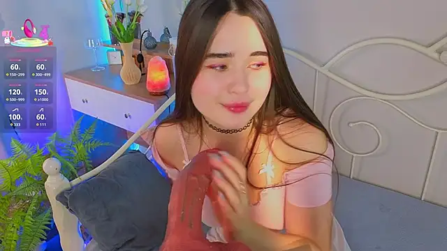 Snapshot of KateBleare chatting on October 24, 2:57 pm KateBleare online show from October 24, 2:57 pm