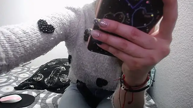 Snapshot of Luna_girlhot_ chatting on February 11, 7:38 pm Luna girlhot  online show from February 11, 7:38 pm