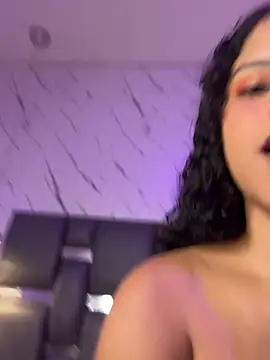 PittAndLunaa online show from March 18, 1:47 pm