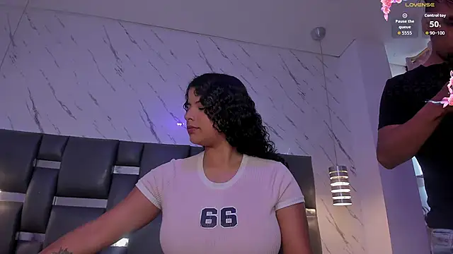 PittAndLunaa online show from March 26, 12:44 pm