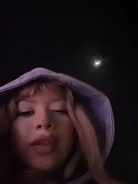 Snapshot of jackelinuh chatting on February 26, 10:42 pm jackelinuh online show from February 26, 10:42 pm