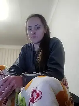 emeli moon online show from January 19, 3:49 pm