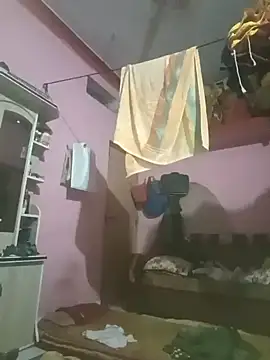 Snapshot of Kartik_bbc_indian chatting on March 4, 12:07 am Kartik bbc indian online show from March 4, 12:07 am