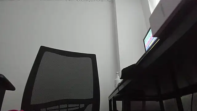 samantha  wilson online show from December 15, 11:25 am