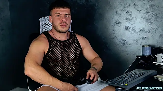 juliusmasters online show from February 11, 8:25 pm