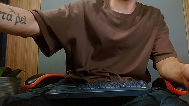 Mr WhiteCock online show from November 11, 2:44 am