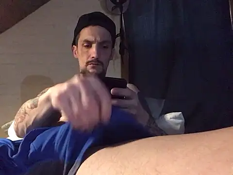 Snapshot of jabo870 chatting on December 2, 9:39 pm jabo870 online show from December 2, 9:39 pm