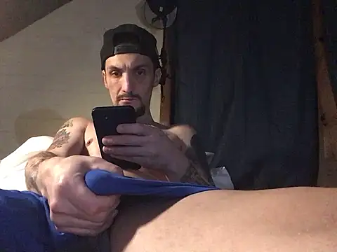 Snapshot of jabo870 chatting on December 3, 2:58 am jabo870 online show from December 3, 2:58 am