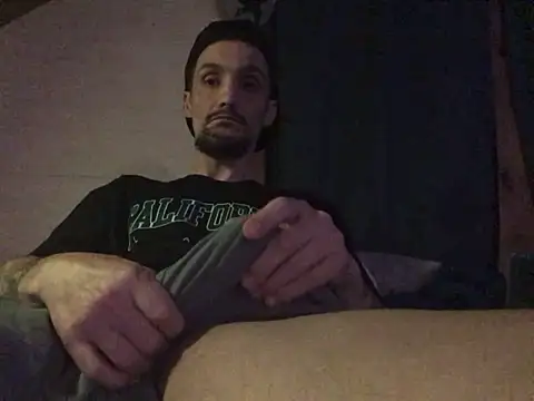 Snapshot of jabo870 chatting on December 5, 6:32 am jabo870 online show from December 5, 6:32 am