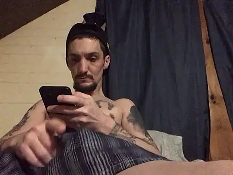 Snapshot of jabo870 chatting on December 10, 3:20 am jabo870 online show from December 10, 3:20 am