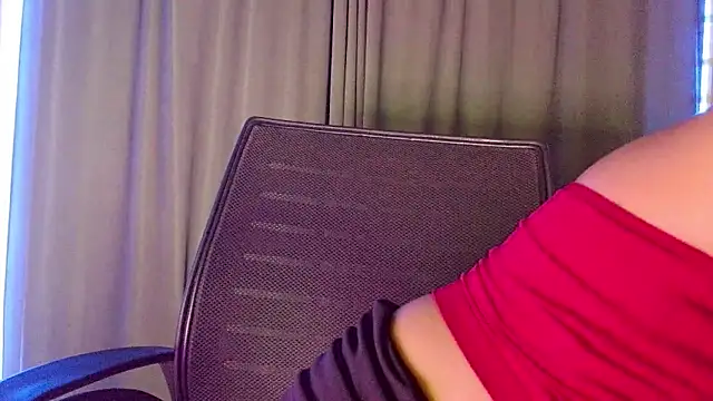 CallMeSima online show from April 10, 4:55 pm