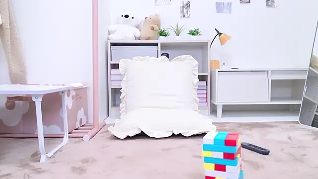 Snapshot of umi_umi_7 chatting on March 15, 9:49 pm umi umi 7 online show from March 15, 9:49 pm