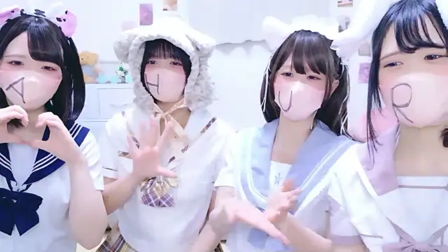 Snapshot of umi_umi_7 chatting on March 20, 5:40 pm umi umi 7 online show from March 20, 5:40 pm