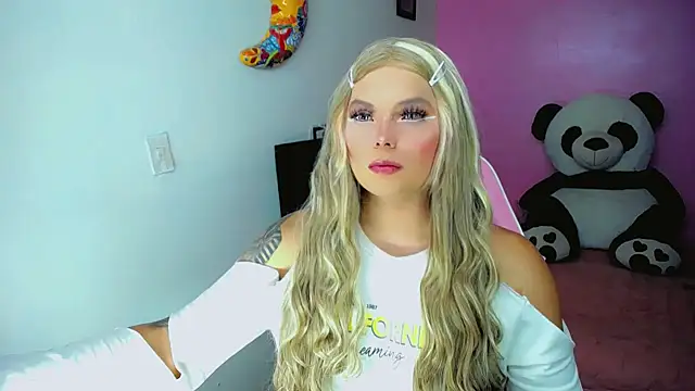 SweetKim21 online show from November 11, 2:44 am