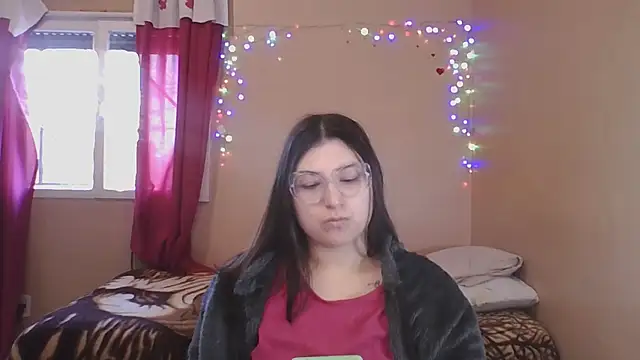 Snapshot of imsohornydacom chatting on June 20, 5:49 pm imsohornydacom online show from June 20, 5:49 pm