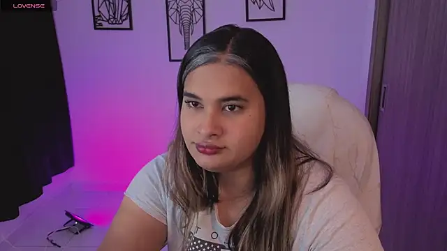 Snapshot of Kathee_zep chatting on February 13, 1:45 am Kathee zep online show from February 13, 1:45 am