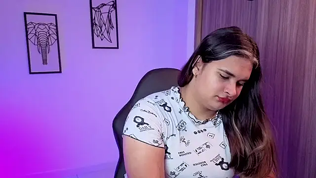 Snapshot of Kathee_zep chatting on April 2, 3:04 am Kathee zep online show from April 2, 3:04 am