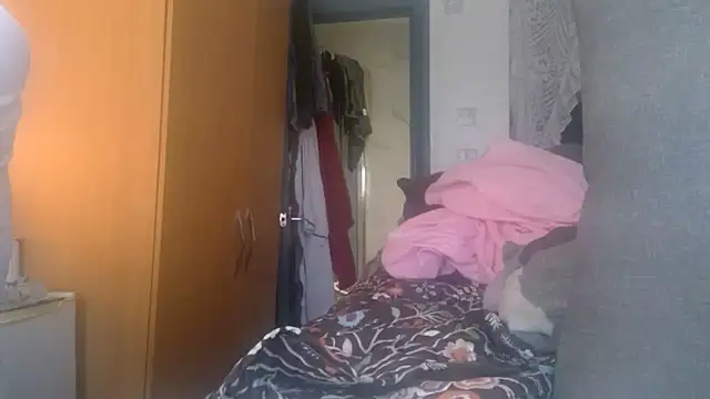 Snapshot of DaddyQuimHot chatting on September 22, 4:20 pm DaddyQuimHot online show from September 22, 4:20 pm