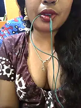 Snapshot of jasss-11 chatting on January 1, 6:38 pm jasss-11 online show from January 1, 6:38 pm