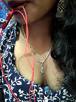 Snapshot of jasss-11 chatting on November 16, 6:02 pm jasss-11 online show from November 16, 6:02 pm