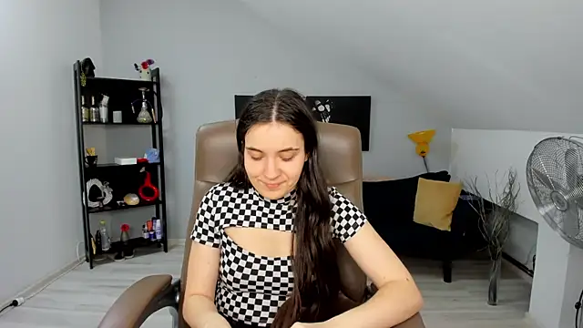 Snapshot of MelissaWiliam chatting on January 16, 6:59 pm MelissaWiliam online show from January 16, 6:59 pm