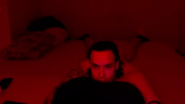 Snapshot of baphomet_from_ice chatting on November 13, 11:36 pm baphomet from ice online show from November 13, 11:36 pm