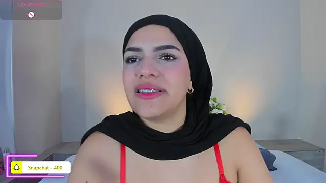 Snapshot of Umarani_ chatting on April 20, 6:42 pm Umarani online show from April 20, 6:42 pm